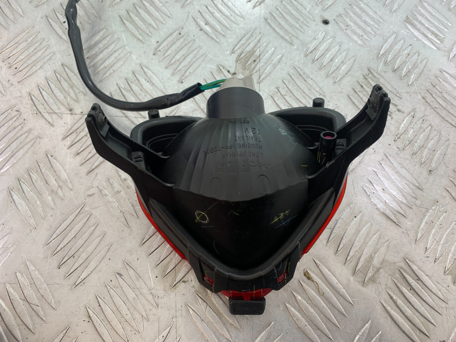 HONDA CBR500R CBR 500 R REAR LIGHT  YEAR 2012-16 (CMB1151)