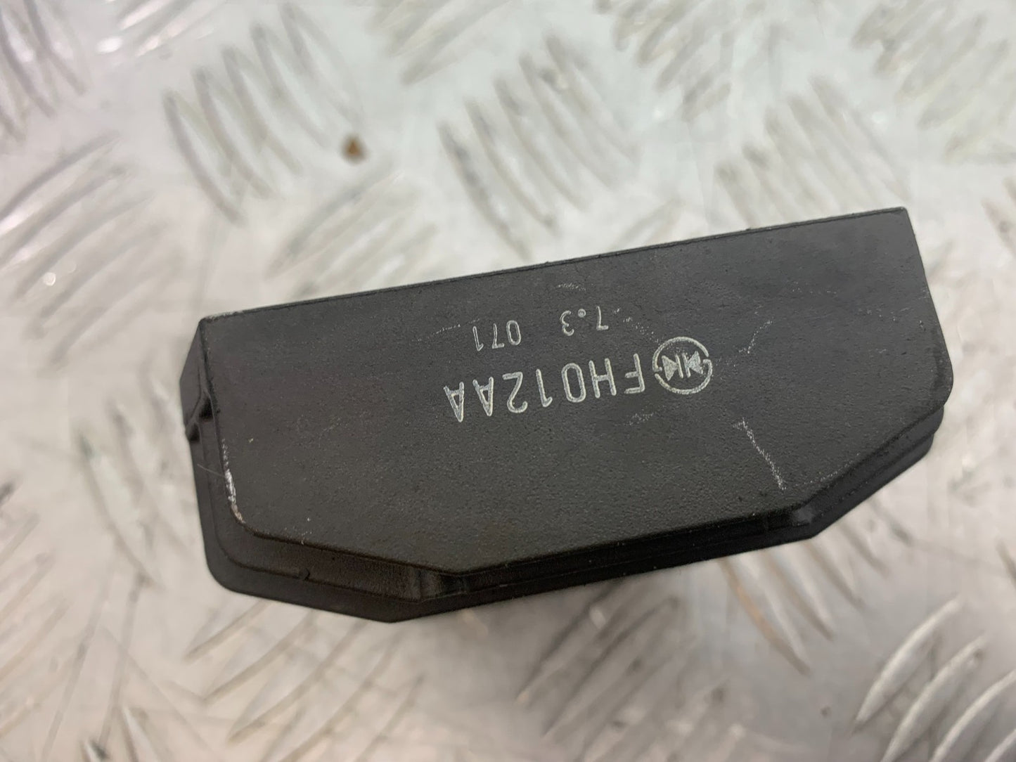 YAMAHA YZF R1 4C8 REGULATOR   YEAR 2007-2008 (CMB1237)