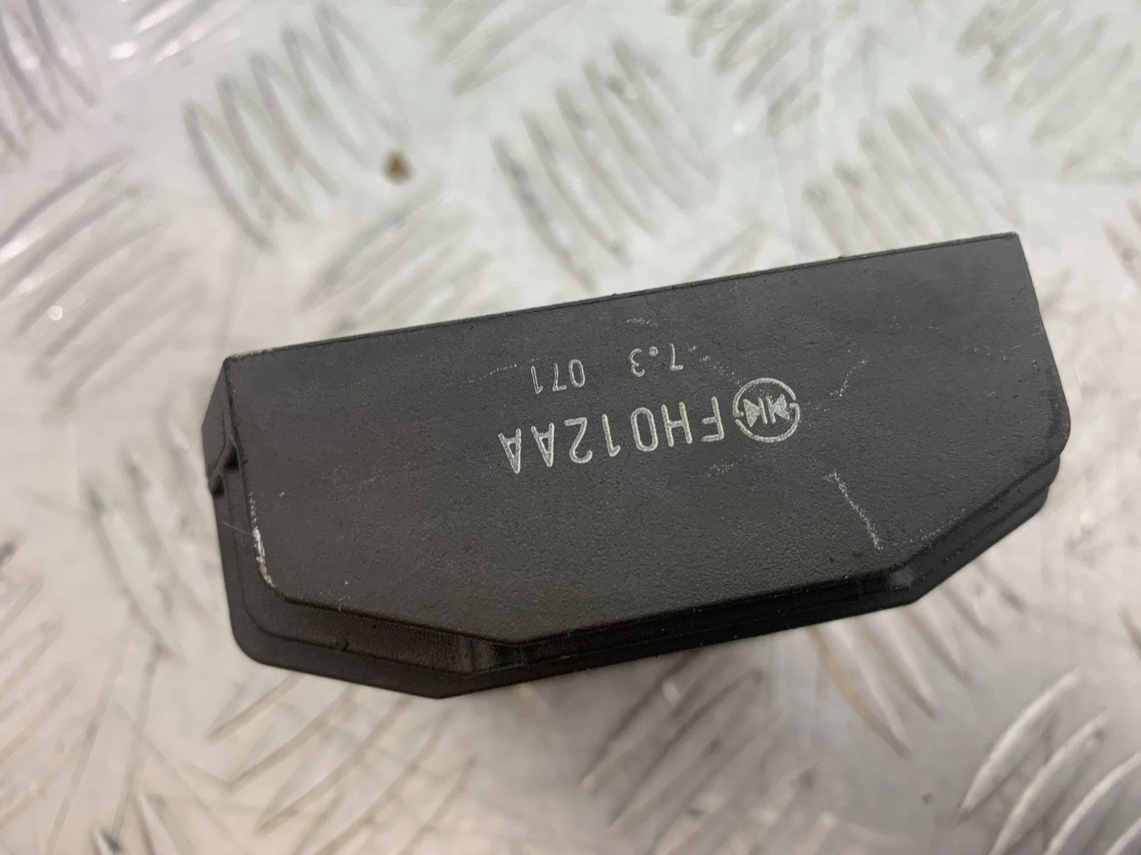YAMAHA YZF R1 4C8 REGULATOR   YEAR 2007-2008 (CMB1237)
