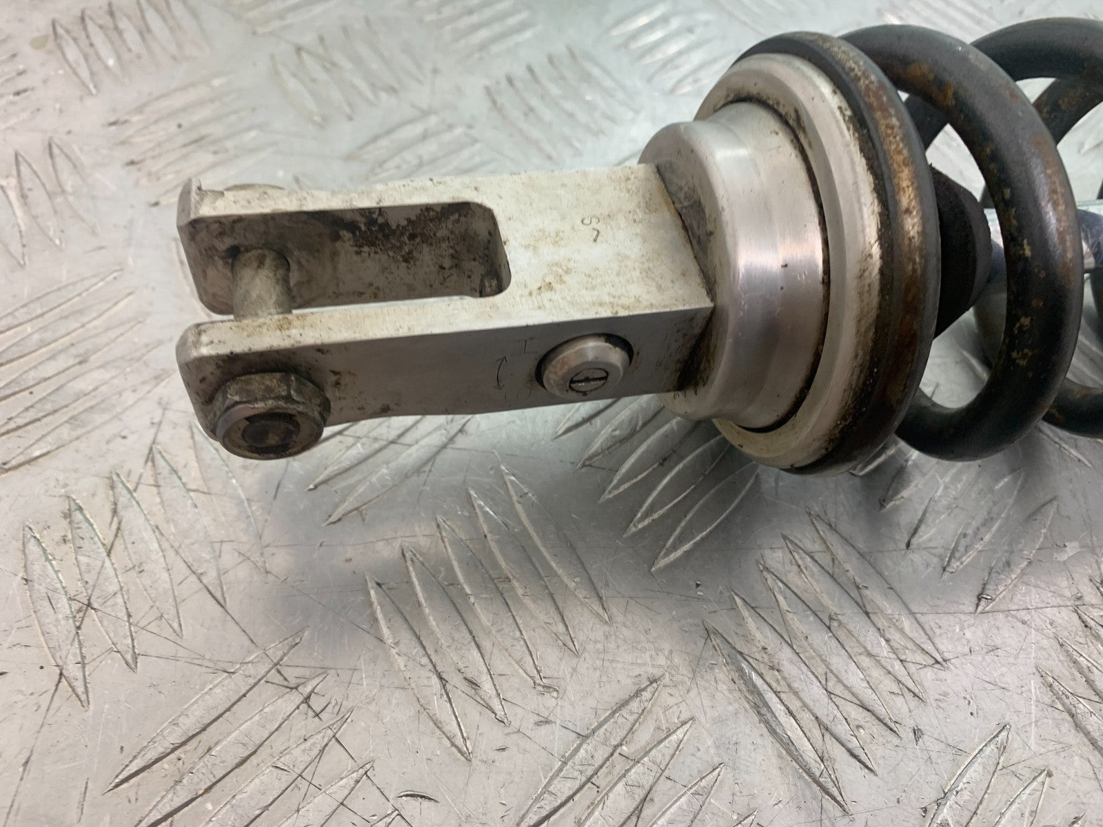 KAWASAKI KXF250 KXF 250 REAR SHOCK YEAR 2006-2008 (CMB1309)