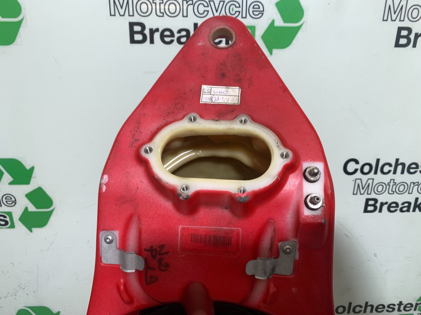 DUCATI 1198 S PETROL TANK  YEAR 2009-2011 (CMB1219)