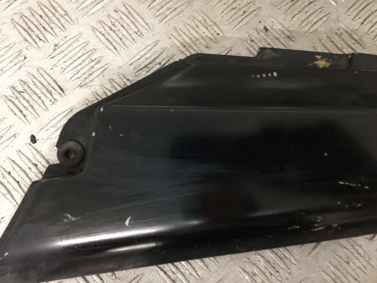 YAMAHA XTZ 750 SUPER TENERE LEFT TAIL PIECE   YEAR 1990-1995 (STOCK 889)
