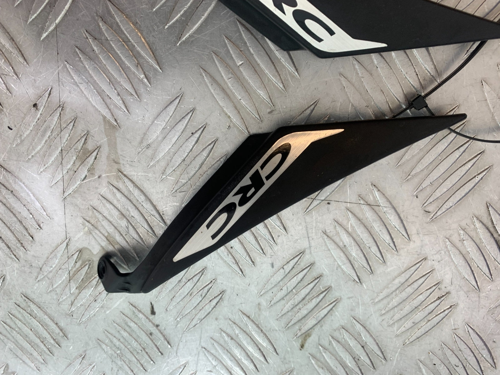 MV AGUSTA 800 F3 LEFT AND RIGHT INFILL TRIMS   YEAR 2013-2016 (CMB1152)