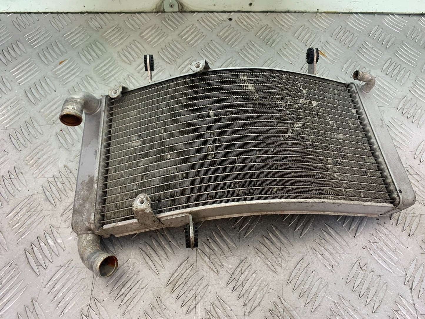 DUCATI 996 SPS 748 916 998 RADIATOR  1999-2000 (CMB1209)