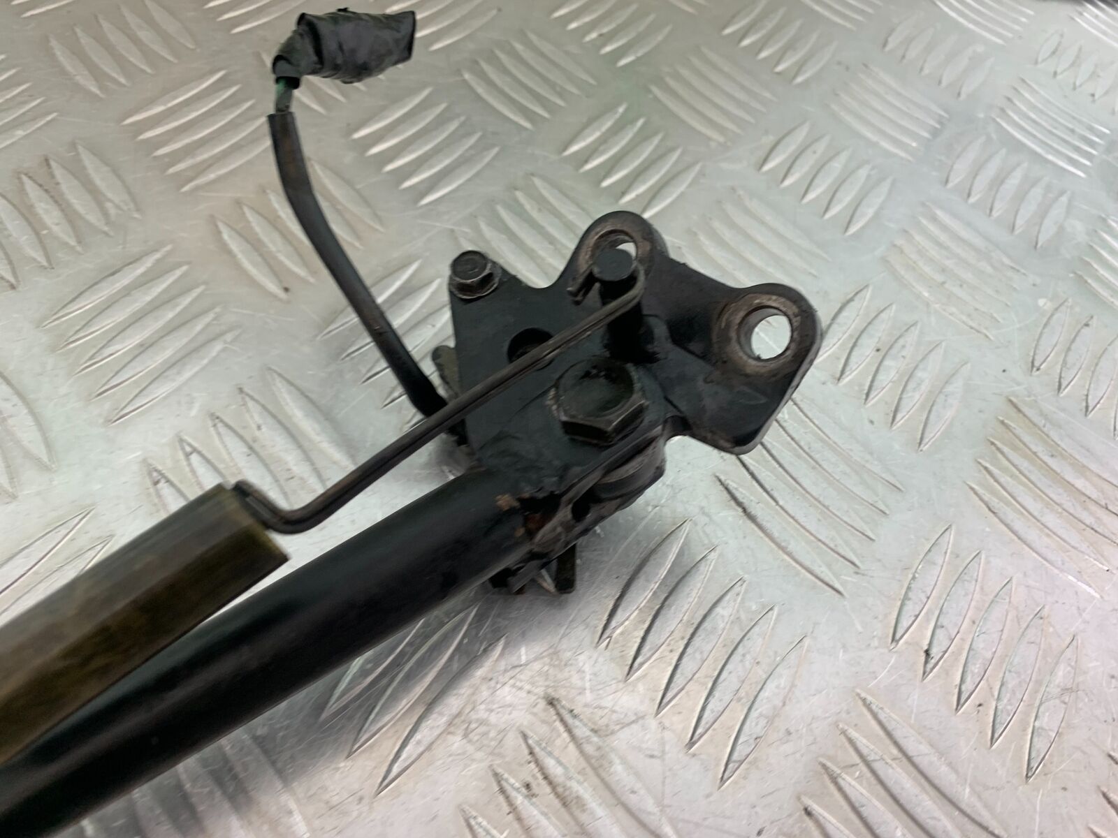 KAWASAKI ZX12R ZX12 R SIDE STAND  YEAR 2000-01 (CMB1038)