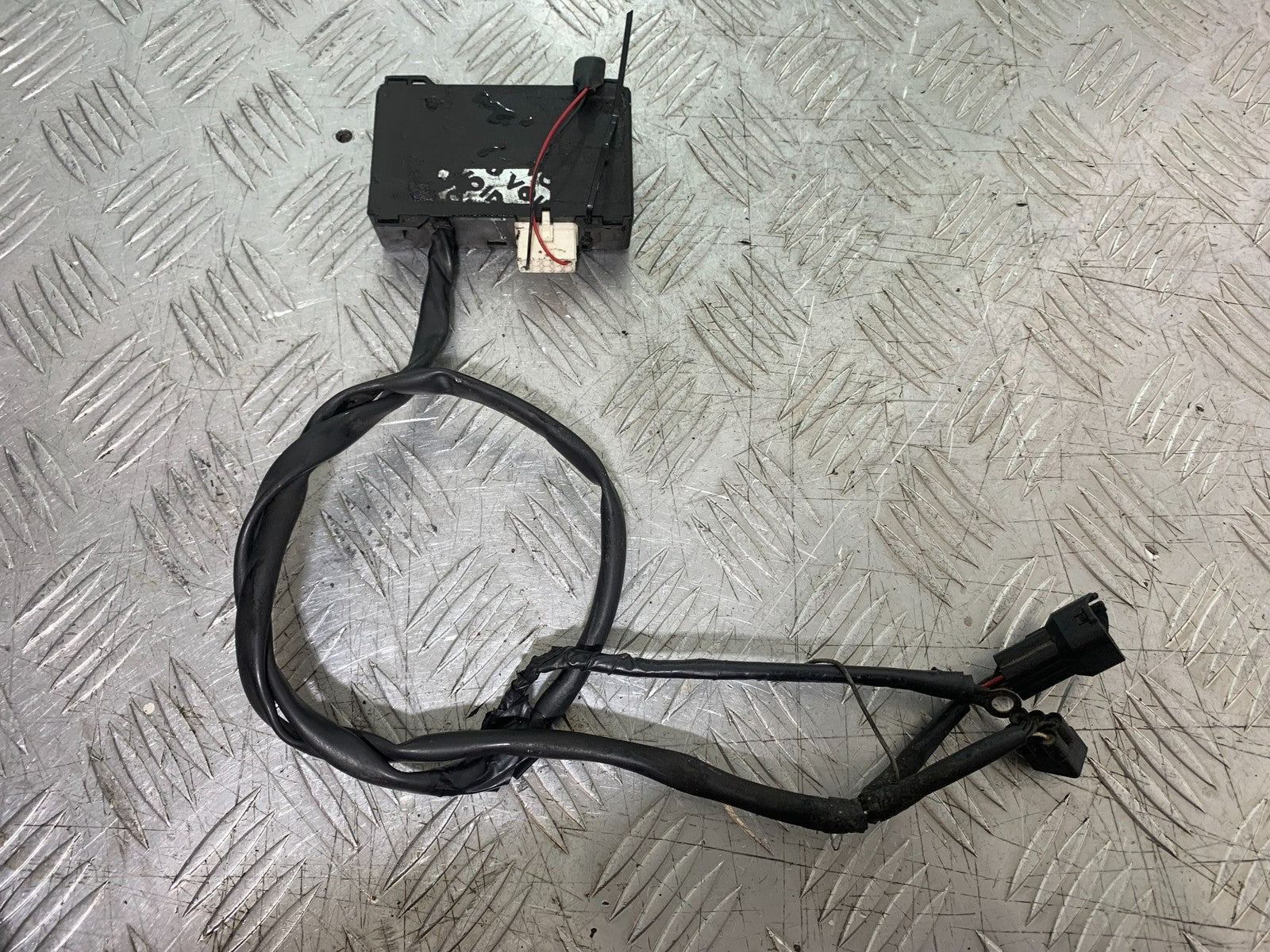 SUZUKI SV1000 SV 1000 S POWER COMMANDER  YEAR 2003-2007 (CMB1293)
