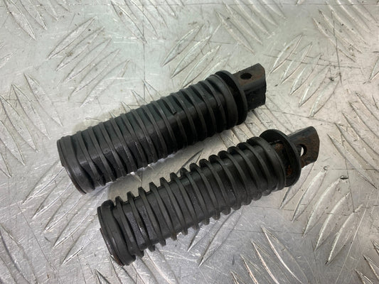 HONDA VT750 SHADOW REAR FOOTPEGS   YEAR 2003-2004 (CMB1265)
