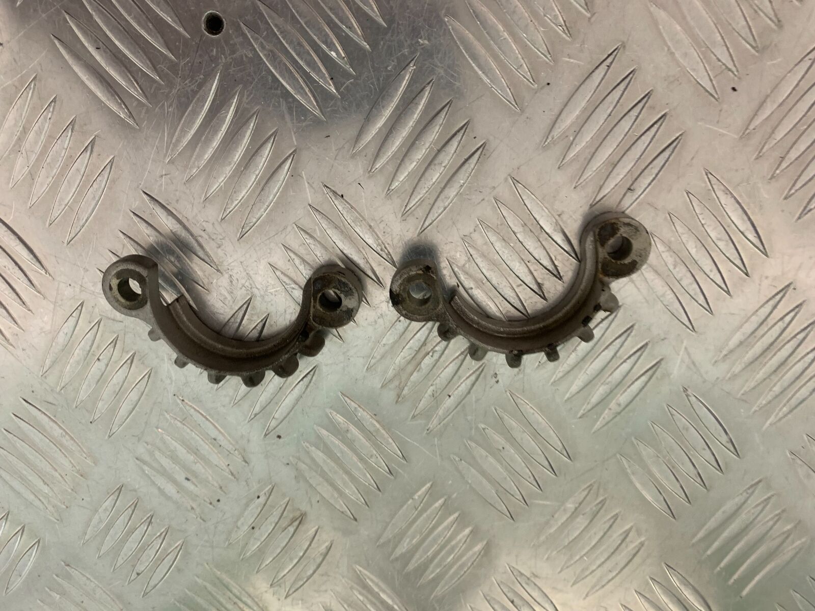 ROYAL ENFIELD 350 CLASSIC EXHAUST CLAMPS  YEAR 2022 (STOCK 967)