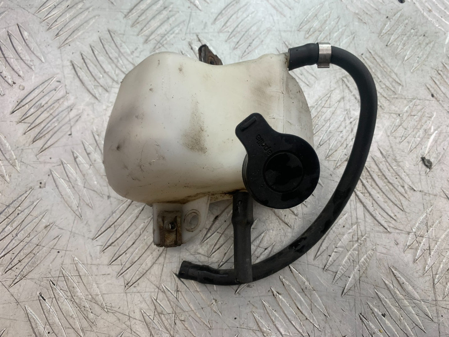 APRILIA 650 PAGASO STRADA COOLANT BOTTLE   YEAR 2005-2010 (CMB1260)