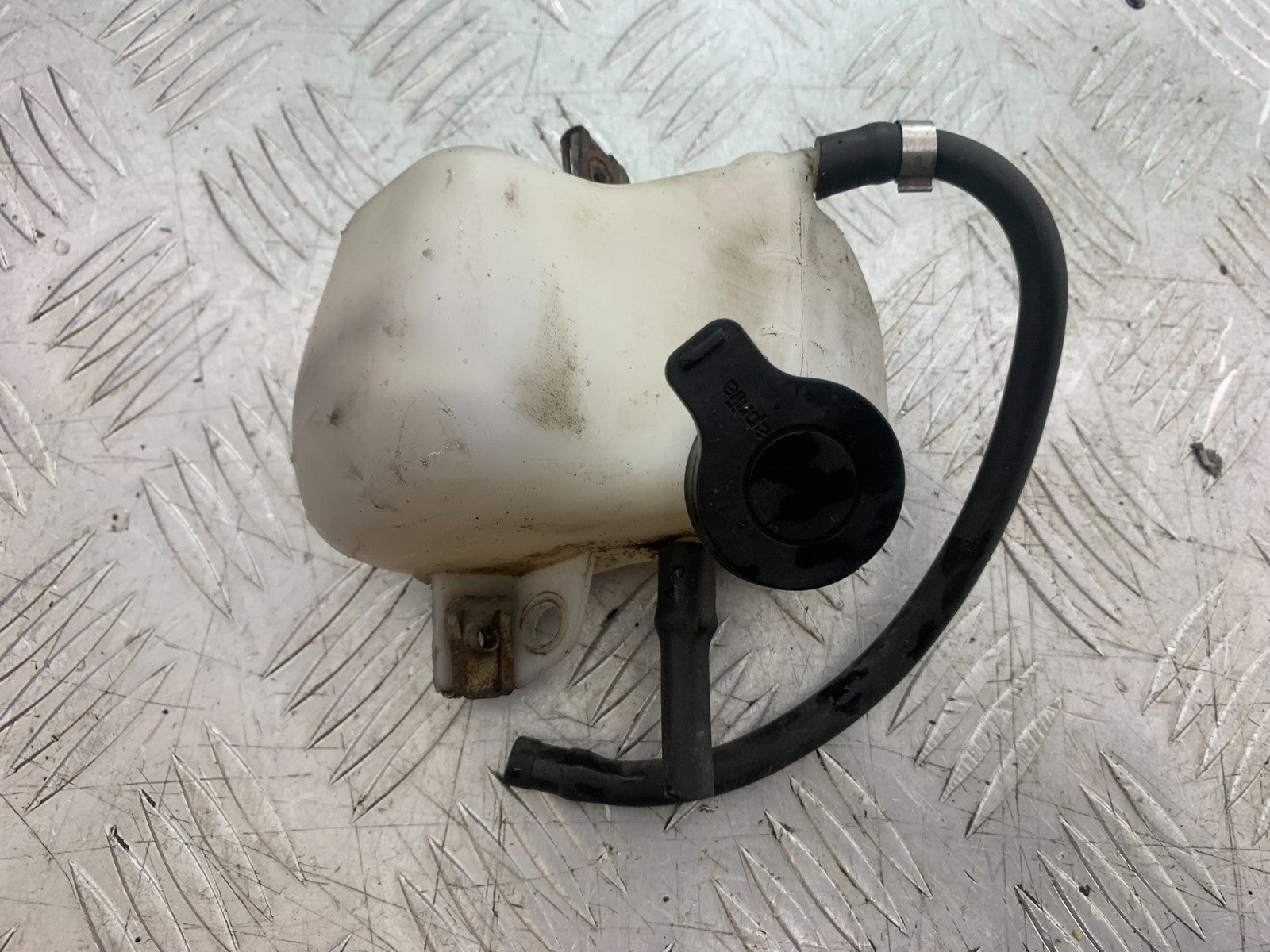 APRILIA 650 PAGASO STRADA COOLANT BOTTLE   YEAR 2005-2010 (CMB1260)