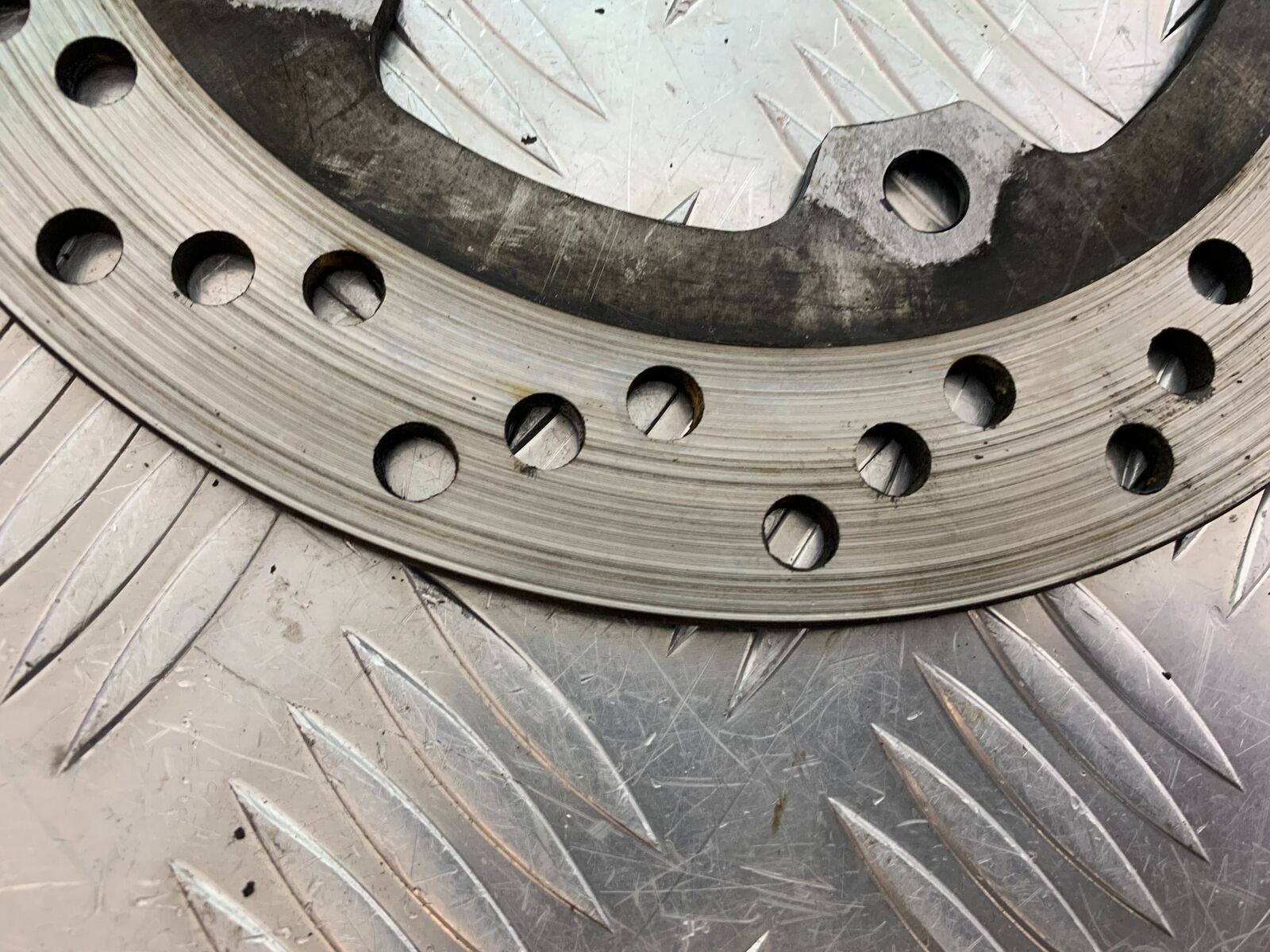SUZUKI GSX1250 GSX 1250 REAR DISC YEAR 2013-2016  (CMB1013)
