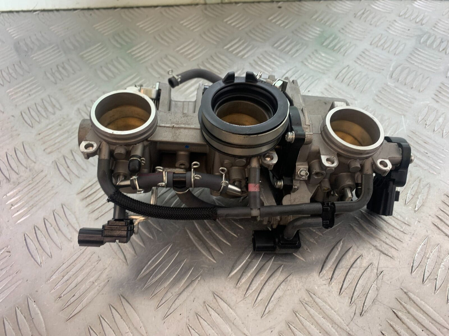 YAMAHA XSR900 XSR 900 THROTTLE BODIES  YEAR 2021-2022 (CMB1073)