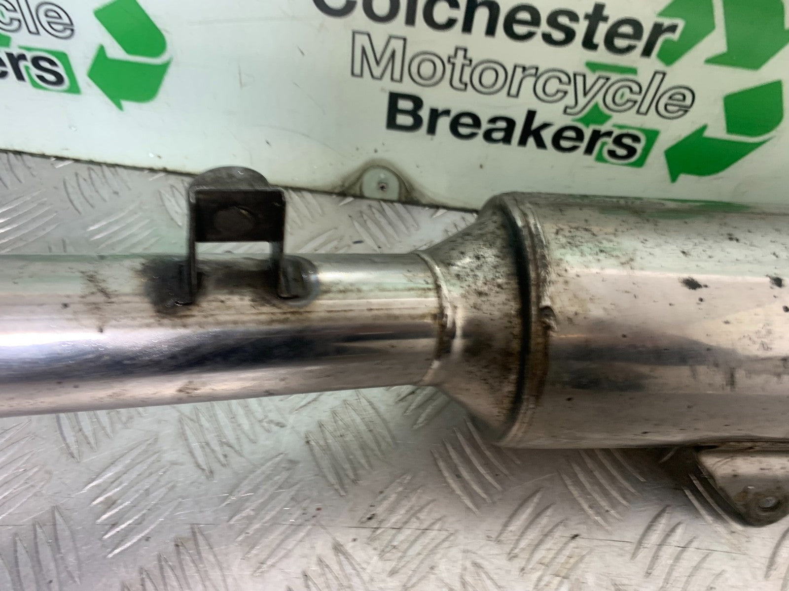 HONDA CBR1100 BLACKBIRD LEFT SILENCER  YEAR 1999-2005 (CMB1232)