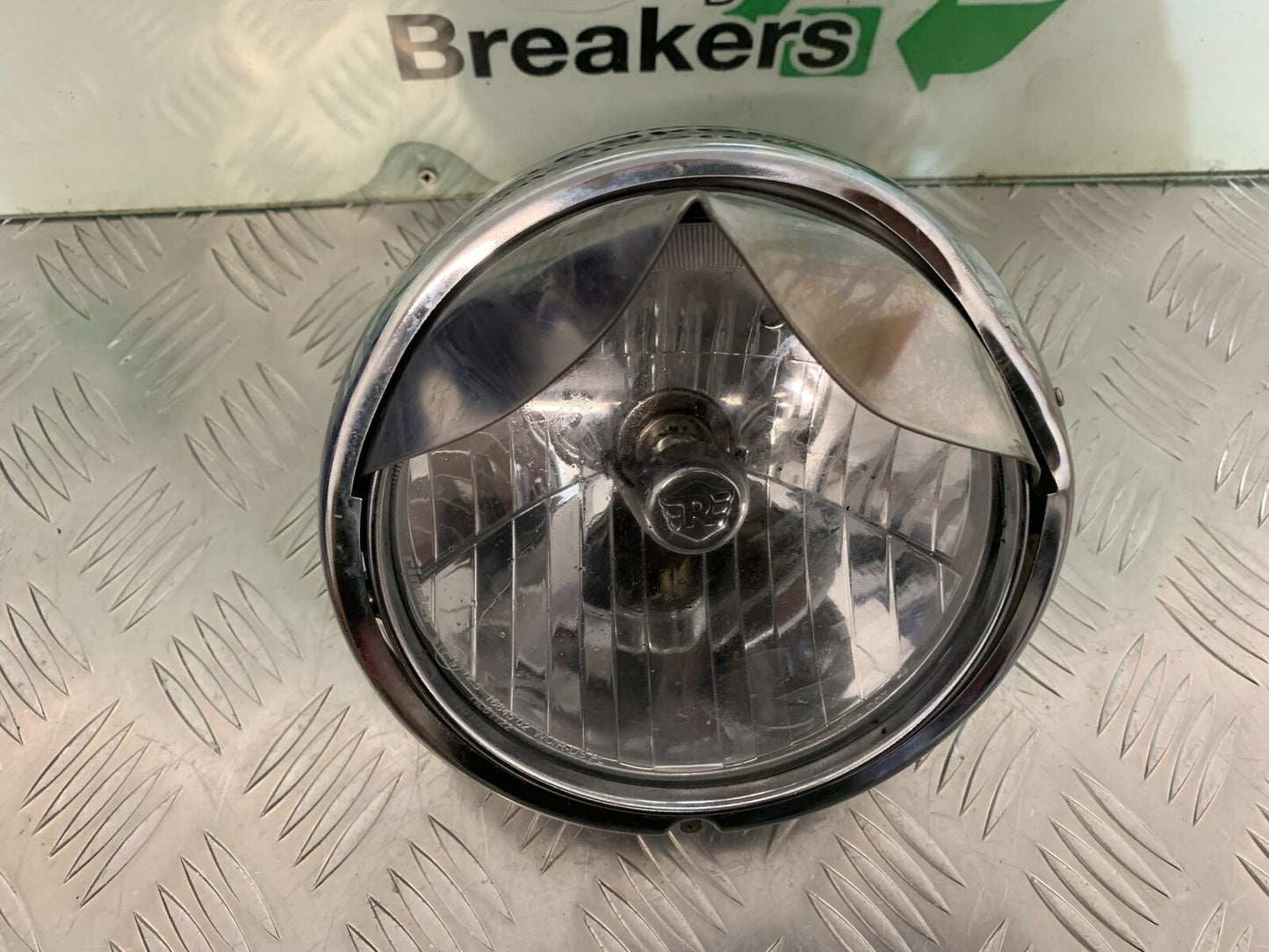 ROYAL ENFIELD 350 CLASSIC HEADLIGHT YEAR 2022 (STOCK 967)