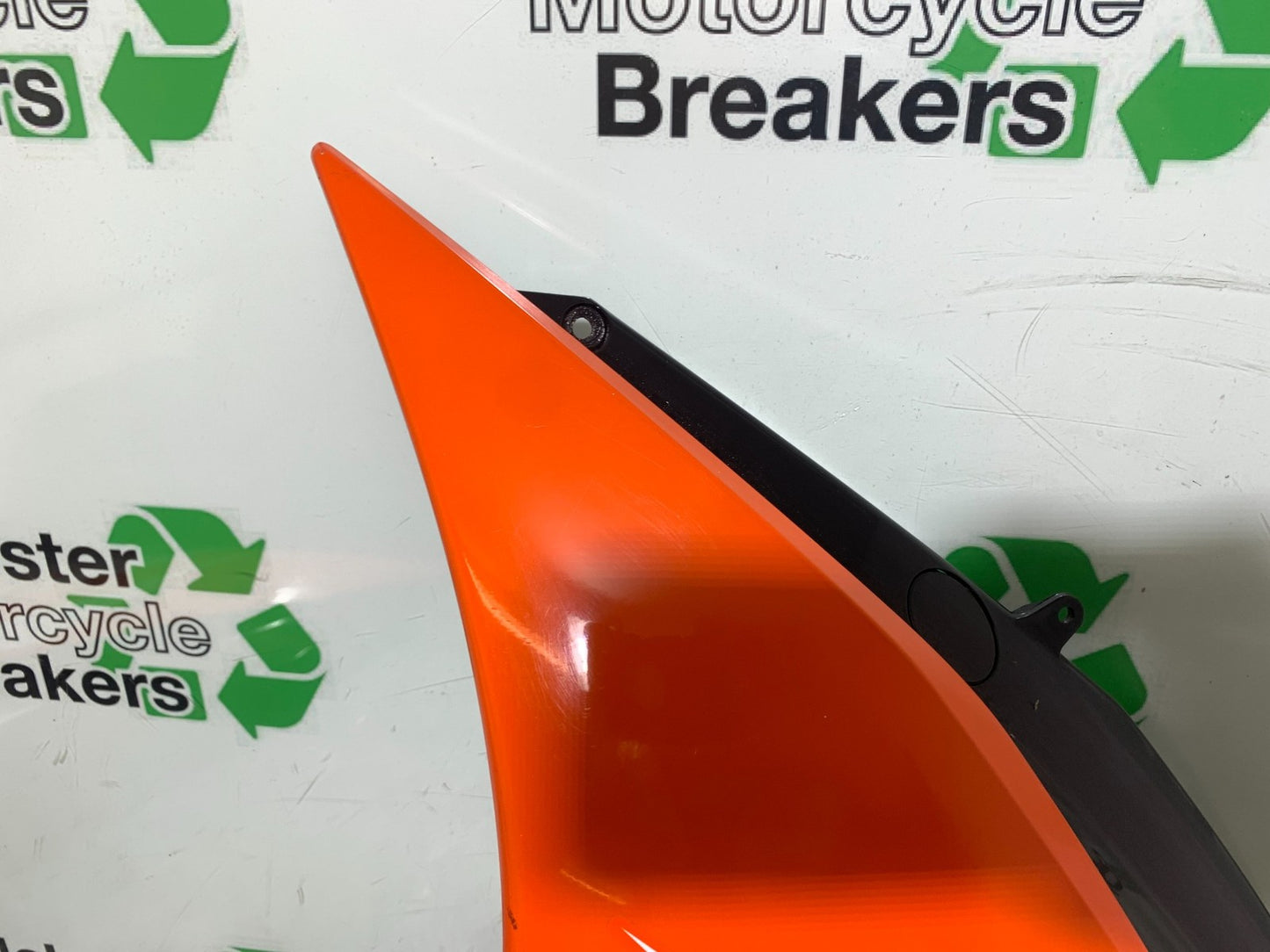 KTM RC125 RC 125 LEFT FAIRING PANEL  YEAR 2017-2022 (CMB 1244)