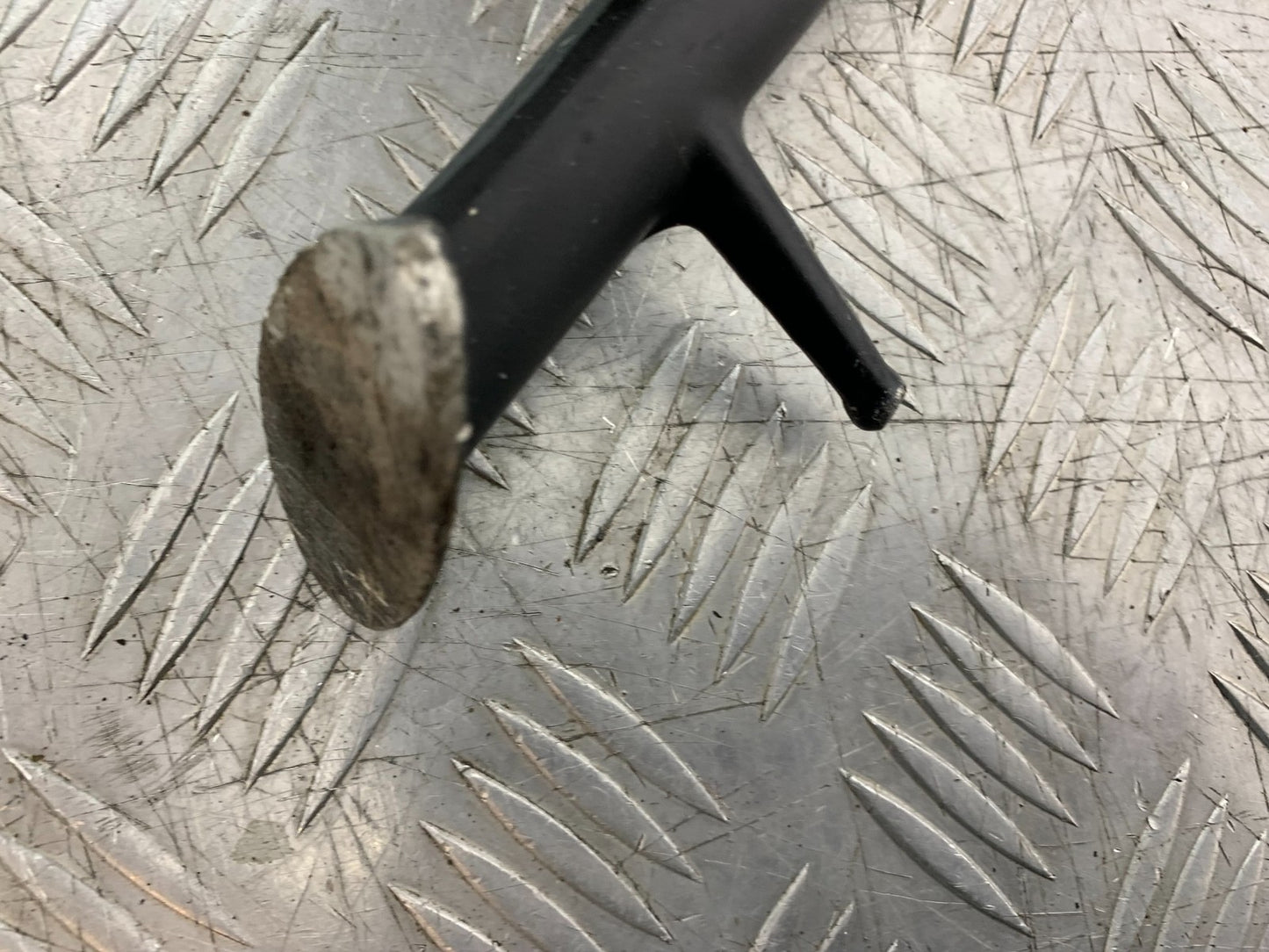 TRIUMPH 955I SPRINT RS SIDE STAND YEAR 1999-03 (CMB1313)