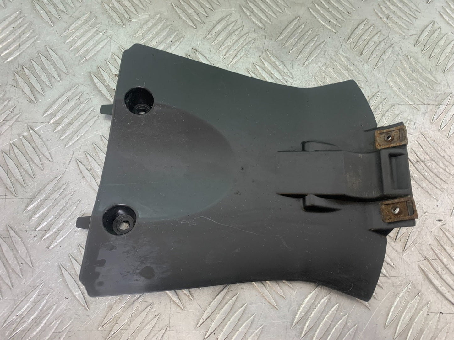 TRIUMPH TIGER 800 XRT SCREEN   2018-2020 (CMB1193)