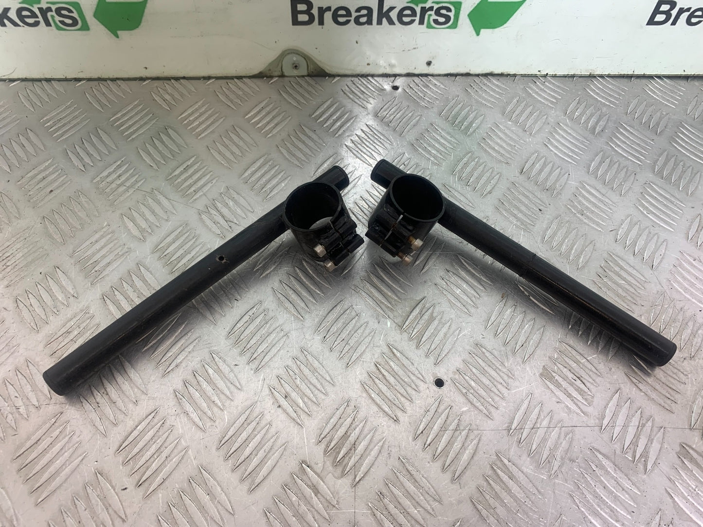 SUZUKI SV650 SV 650 mk1 LEFT AND RIGHT HANDLEBARS   YEAR 1999-2002 (CMB1160)