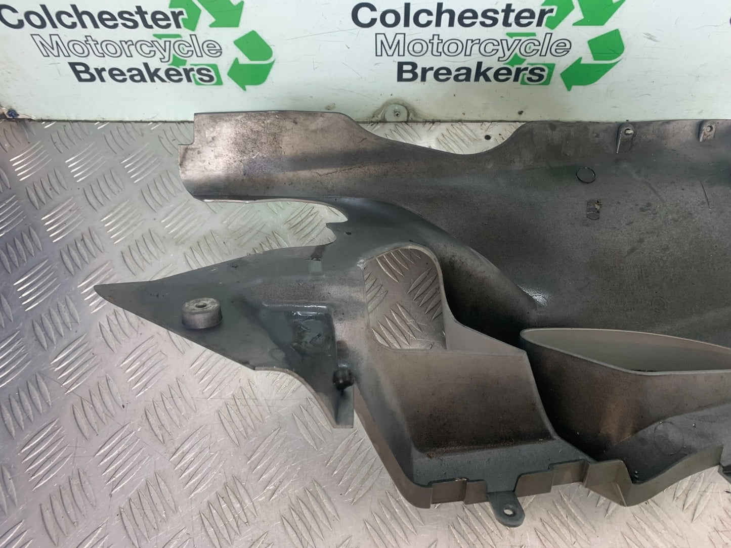 BMW K1200 K 1200 LT RIGHT LOWER FAIRING  YEAR 1999-07 (CMB1271)