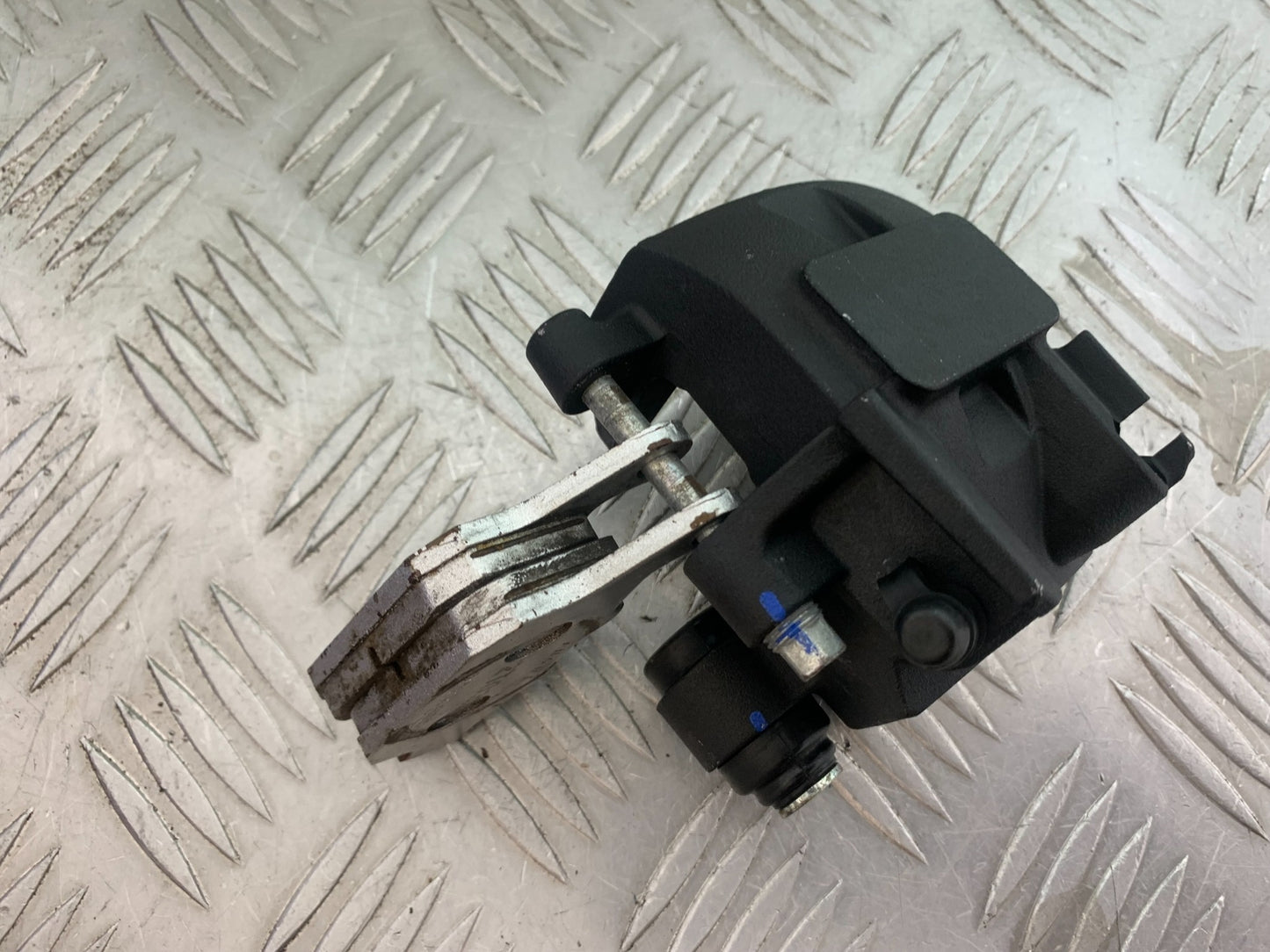 TRIUMPH TRIDENT 660 REAR CALIPER YEAR 2021-2024 (CMB1148)