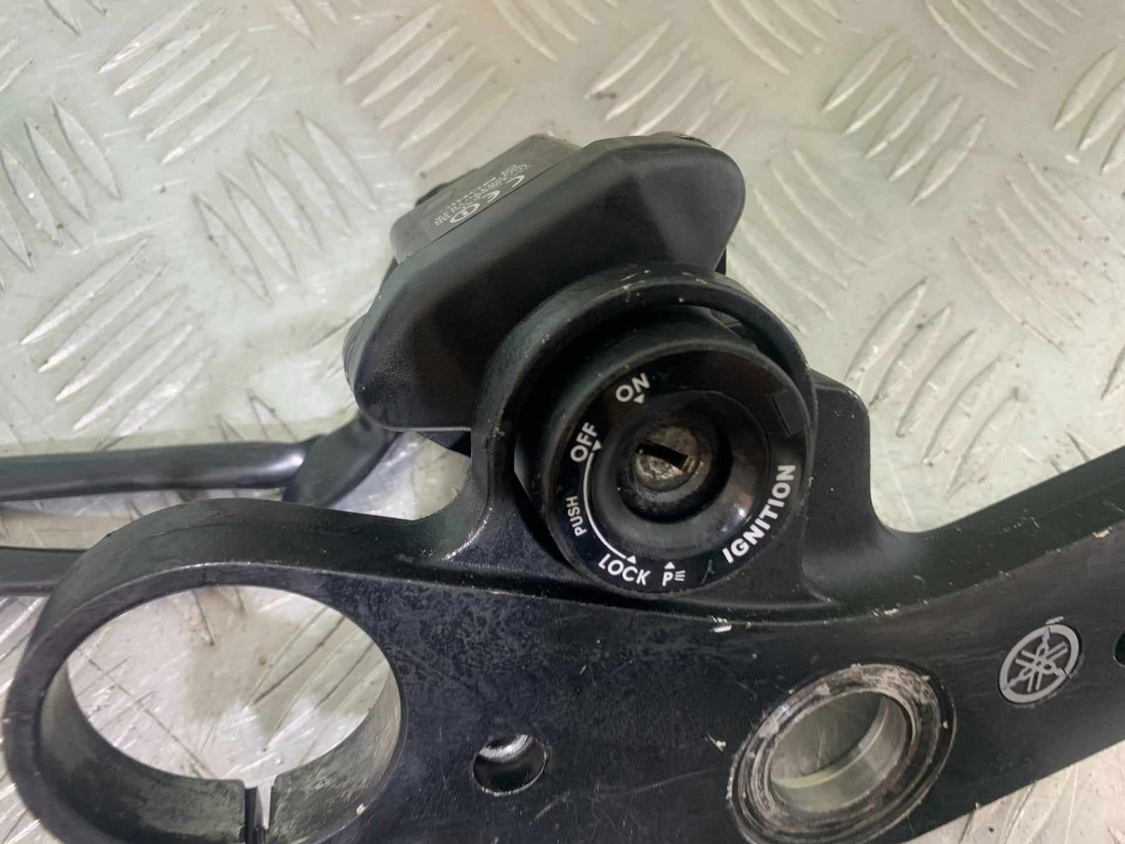 YAMAHA YZF R1 ECU LOCKS KEY  YEAR 2004-2006 (CMB1155)