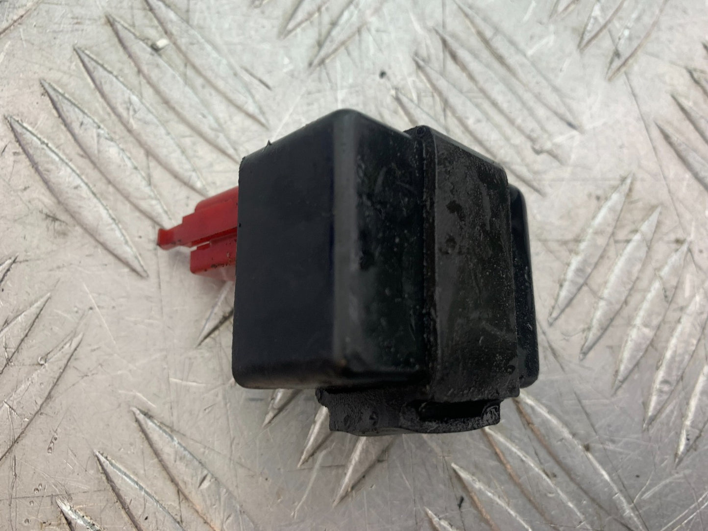KAWASAKI ZZR1100 D PETROL PUMP RELAY YEAR 1993-2001 (CMB1289)