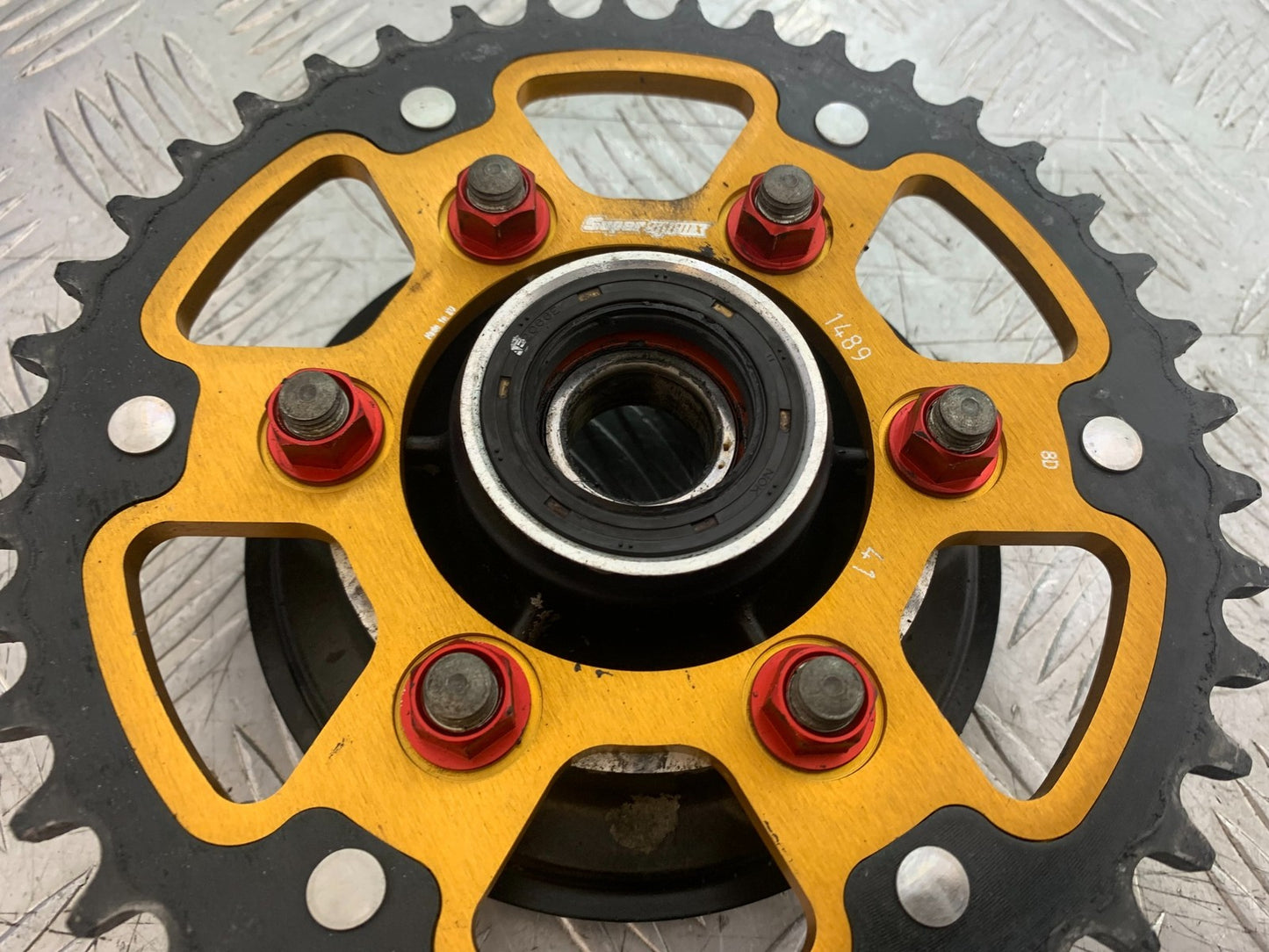 KAWASAKI ZX10R ZX10 R SPROCKET CARRIER   2008-2010 (CMB1206)