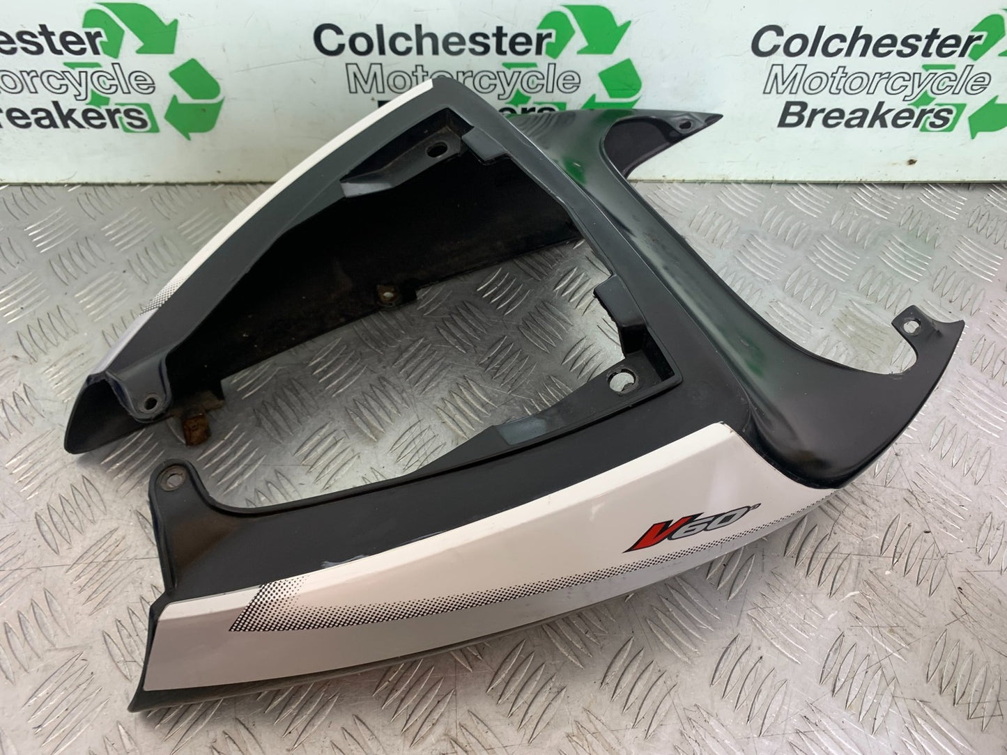 APRILIA RSV1000 RSV 1000 MILLE TAIL PIECE SEAT UNIT  1998- 2003 (CMB1184)