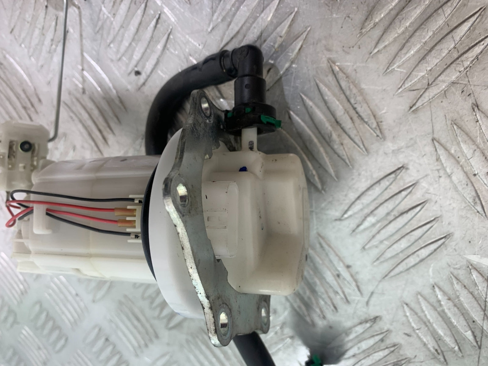 KAWASAKI Z125 Z 125 PETROL PUMP   YEAR  2018-2023 (CMB1167)