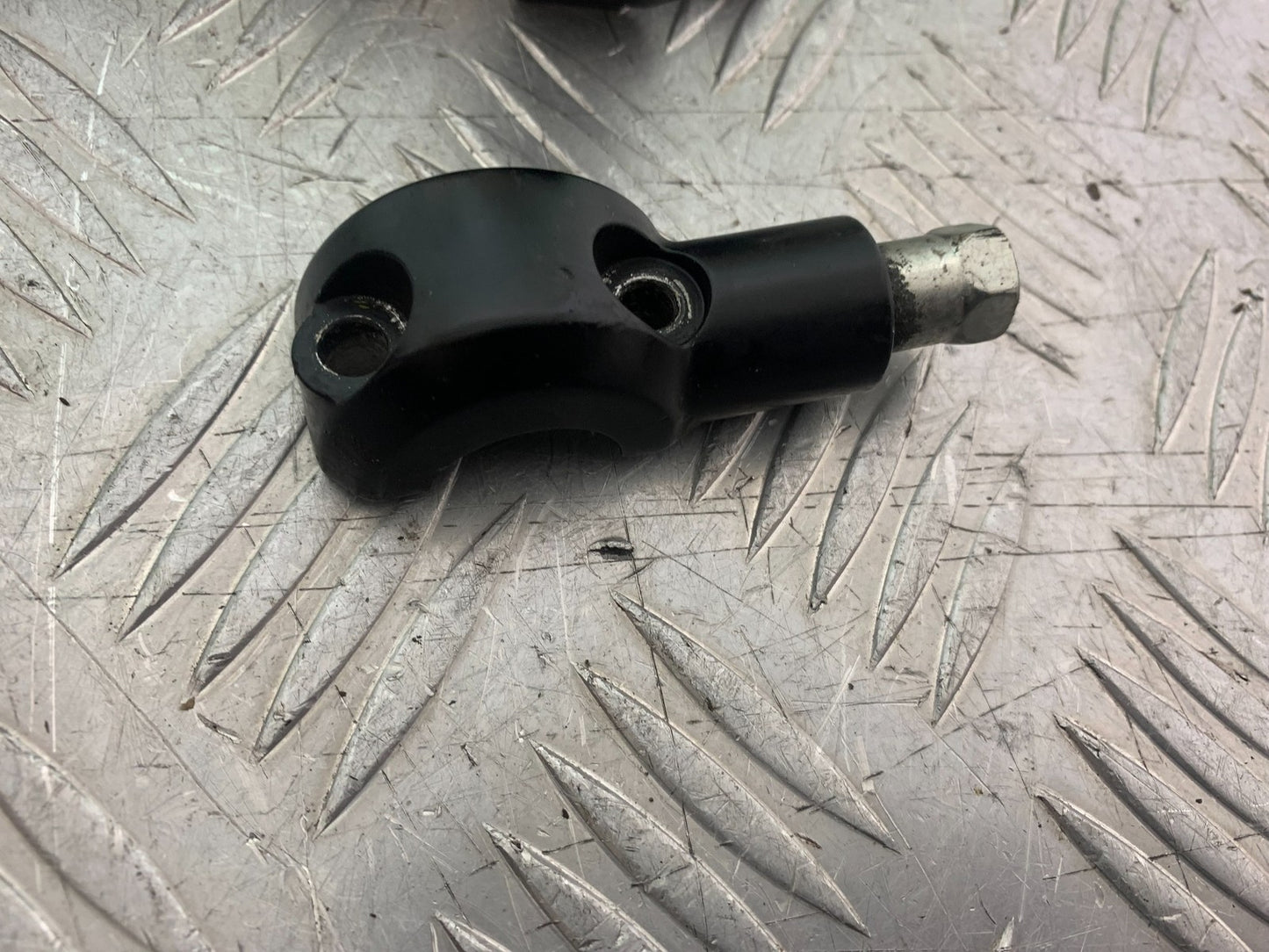 KAWASAKI 650 VERSYS CLUTCH LEVER AND BRACKET YEAR 2015-2018 (CMB1288)