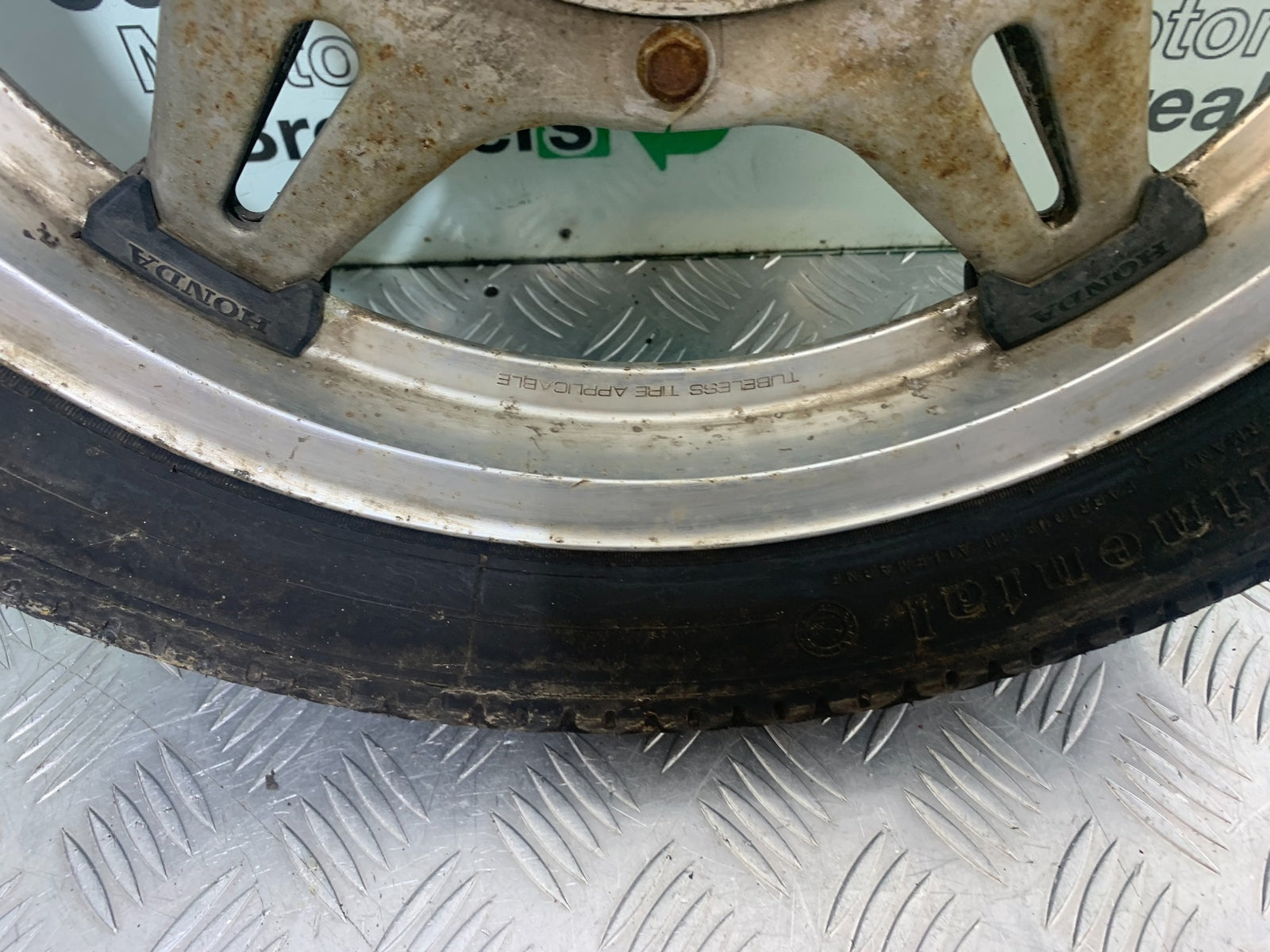 HONDA CX500 CX 500 REAR WHEEL (NO2)  YEAR 1978 1981 (CMB1137)