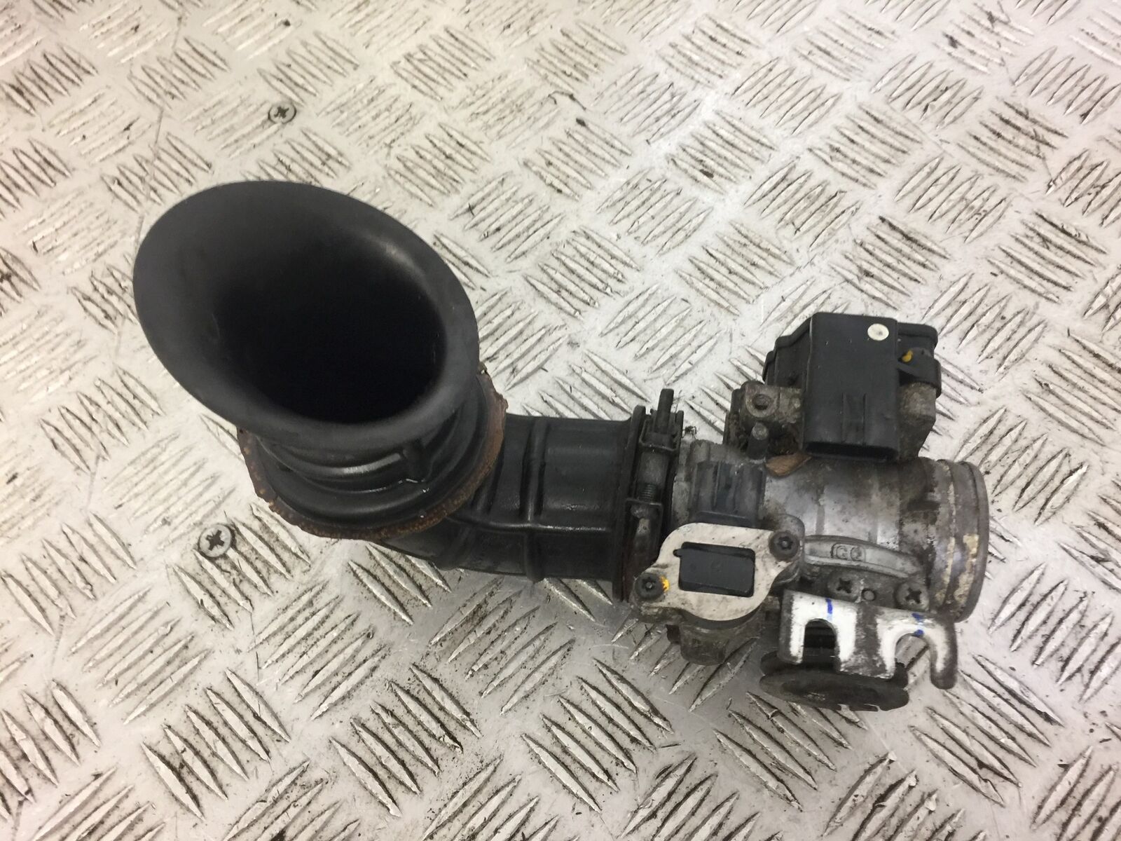 HONDA NC700 NC 700 THROTTLE BODY  YEAR 2011 STOCK 513