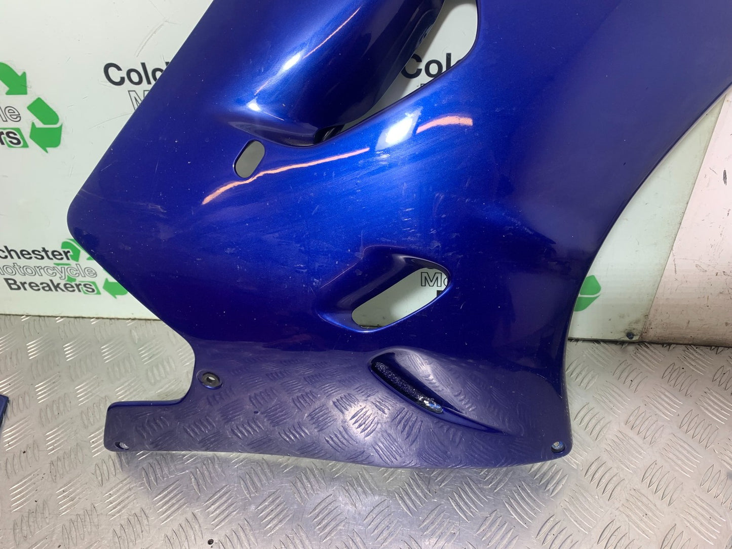 KAWASAKI ZZR1100 D RIGHT FAIRING PANEL YEAR 1993-2001 (CMB1289)