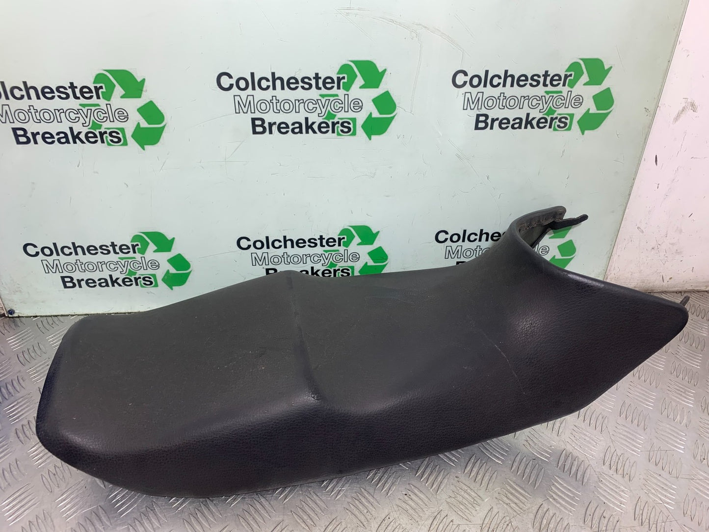 HONDA ST1100 PAN EUROPEAN SEAT  YEAR 1993-2001 (CMB1195)