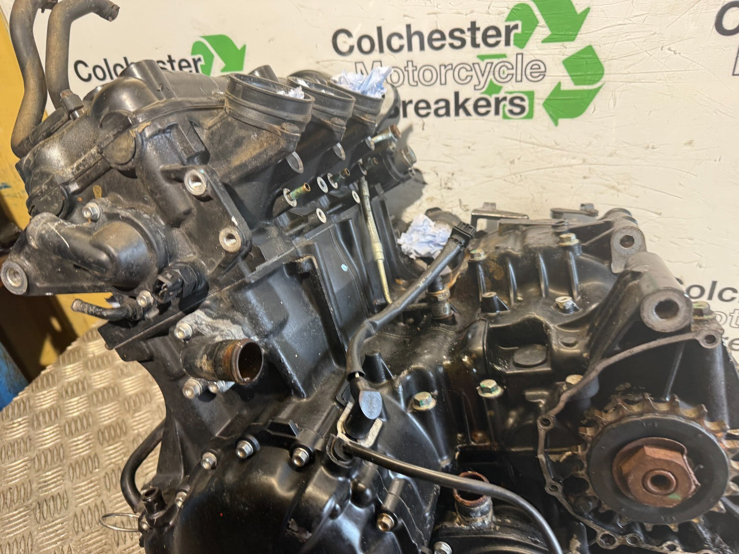 TRIUMPH 955I SPRINT RS ENGINE  YEAR 1999-03 (CMB1313)