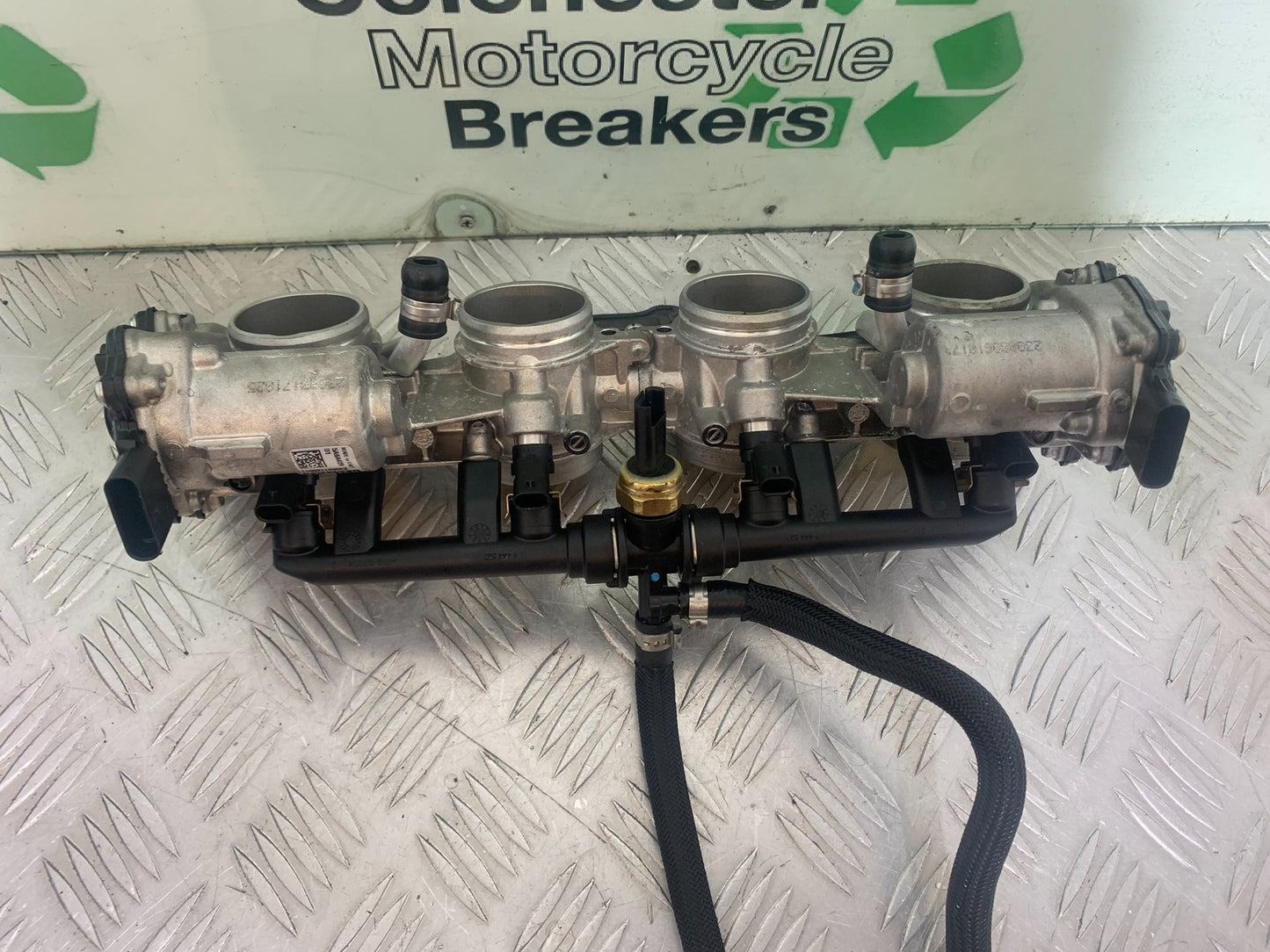 BMW M1000 R THROTTLE BODIES   YEAR 2023-2024 (CMB1140)