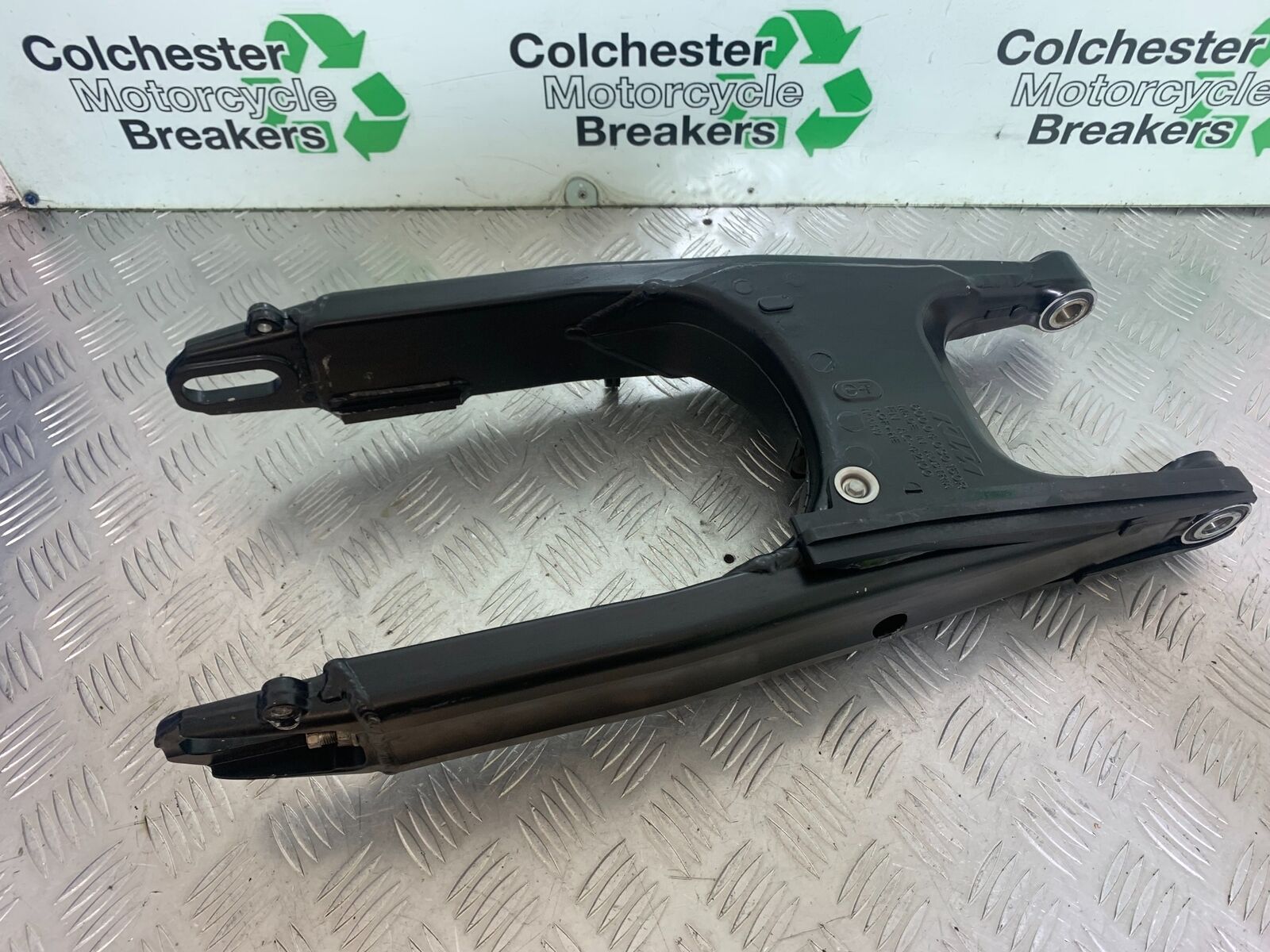 KTM 990 SUPERMOTO T SWINGARM YEAR 2010-2011  (CMB1127)