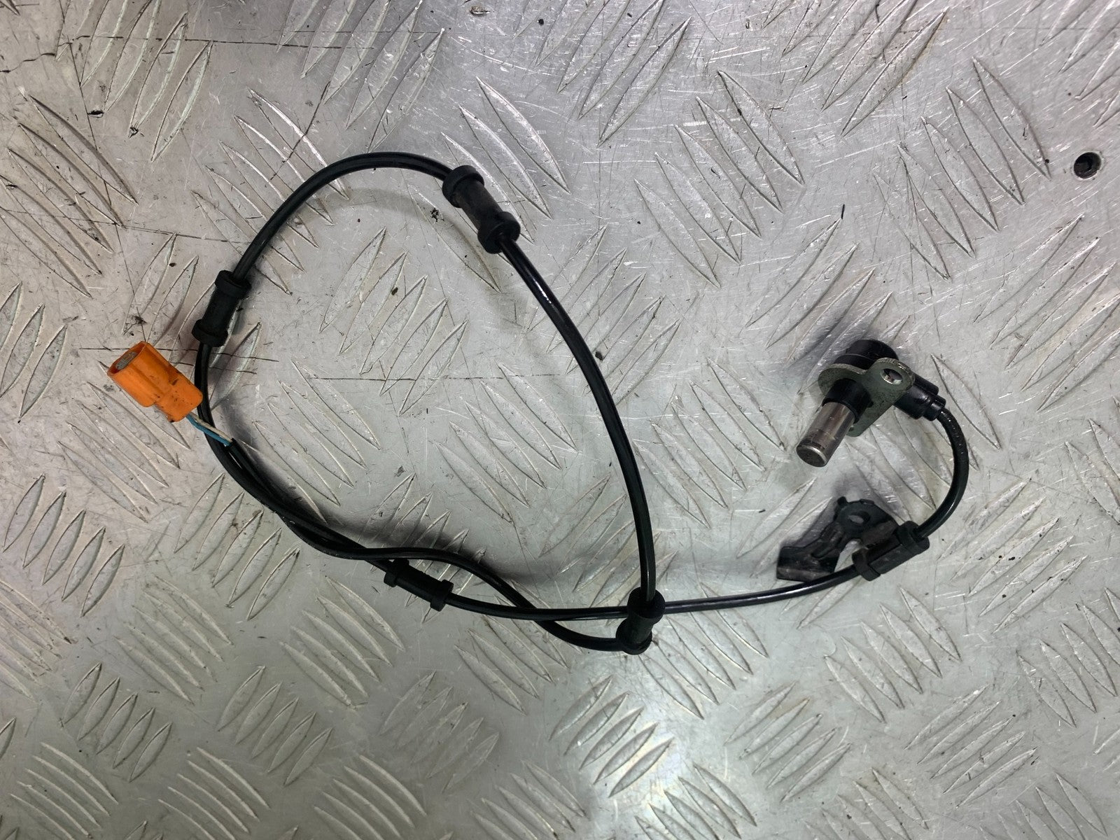 HONDA CBR1000 rr FIREBLADE FRONT ABS SENSOR  YEAR 2012-2016 (CMB1198)