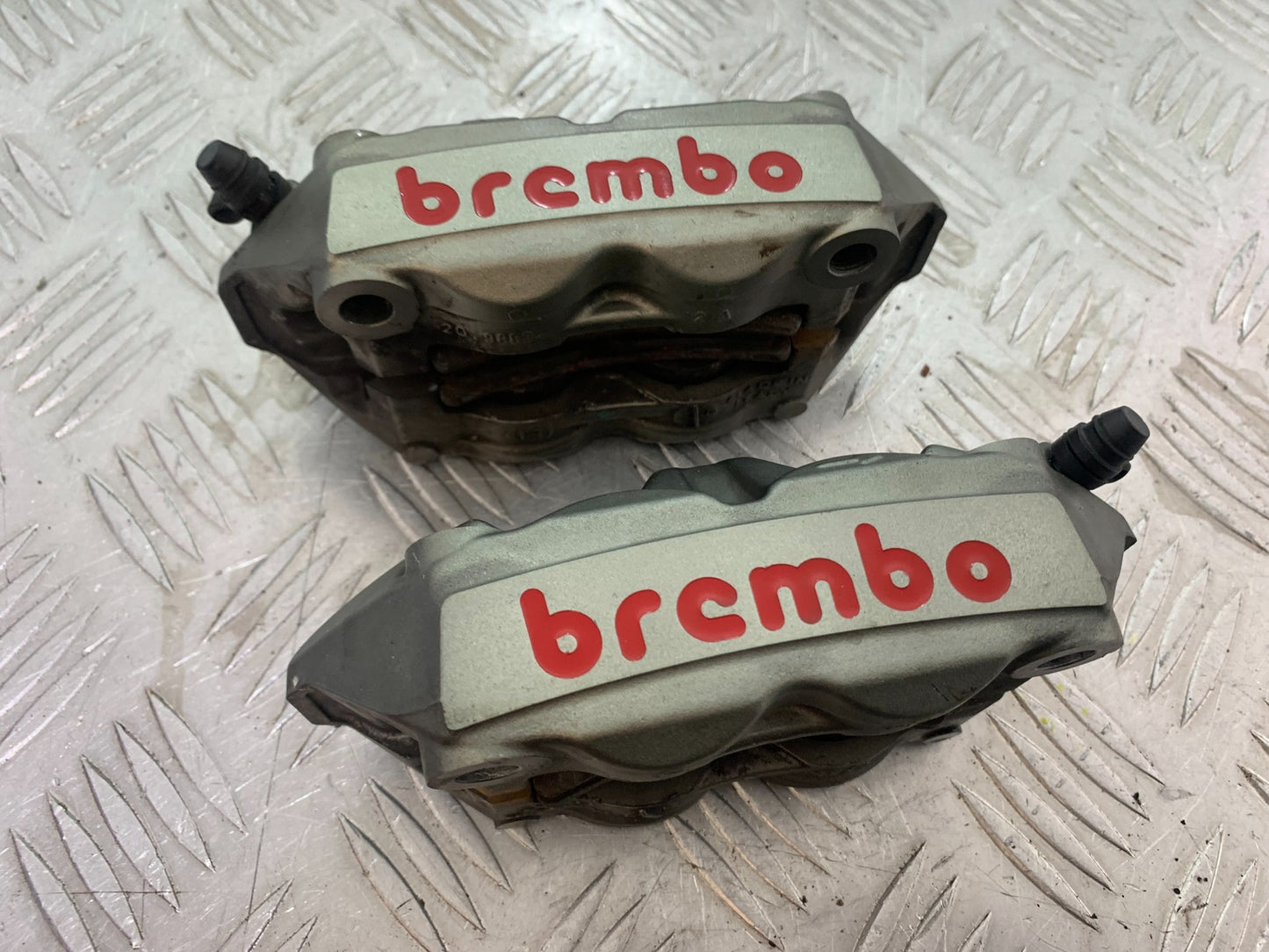 MV AGUSTA 800 F3 BREMBO FRONT CALIPERS   YEAR 2013-2016 (CMB1152)