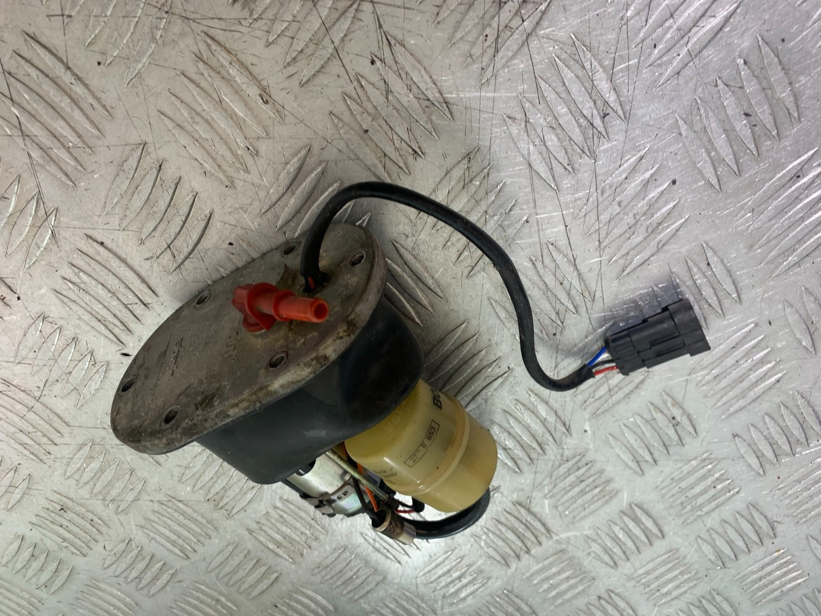 APRILIA RSV4 FACTORY PETROL PUMP YEAR 2009-2012 (CMB1224)