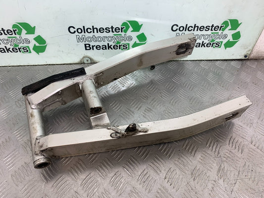 YAMAHA FZS600 FAZER 600 SWINGARM  YEAR 1998-2001 (CMB1267)