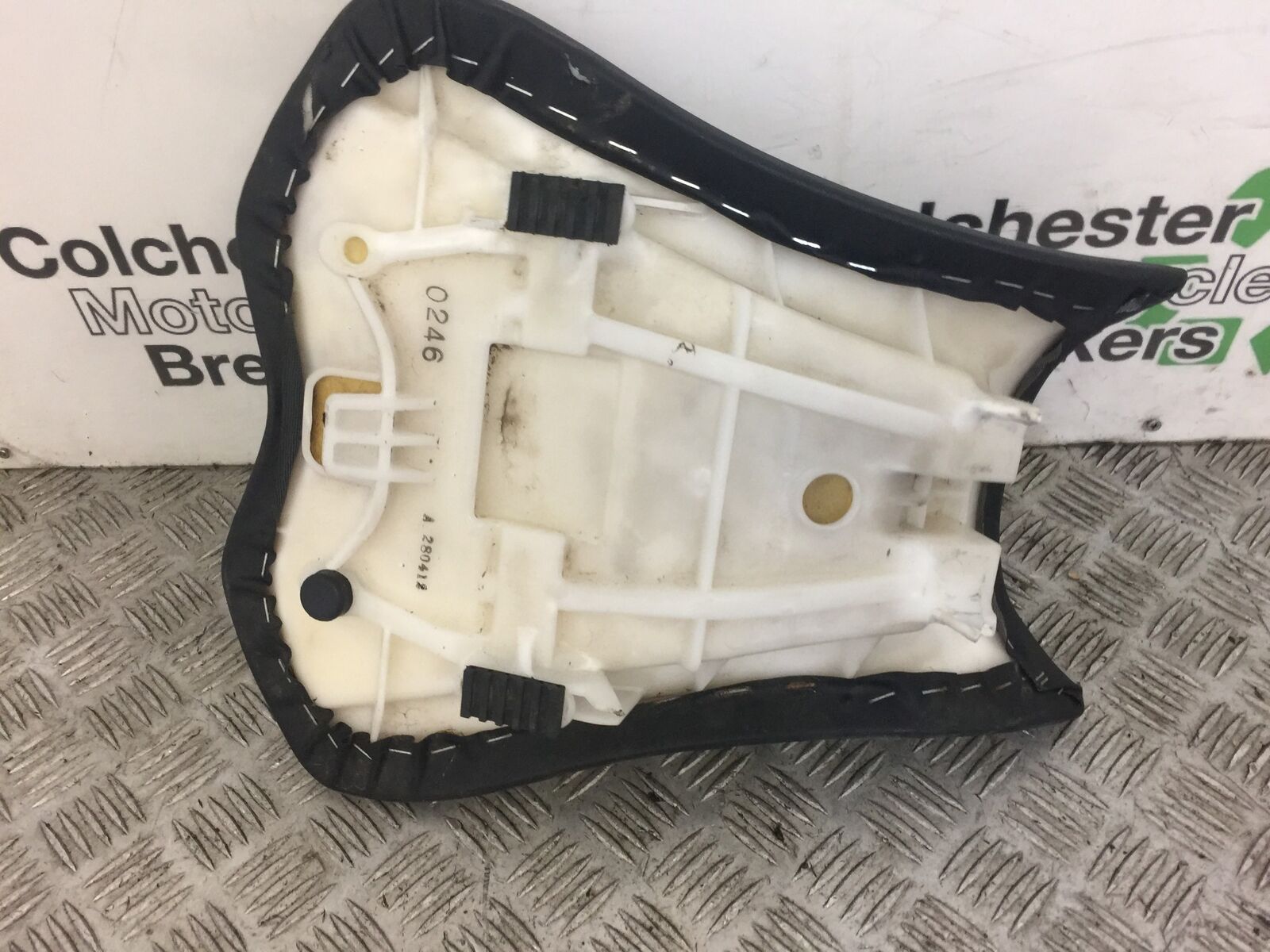 KAWASAKI ZX6R ZX636 ZX 636 FRONT SEAT  2013-2016 (STOCK 342)