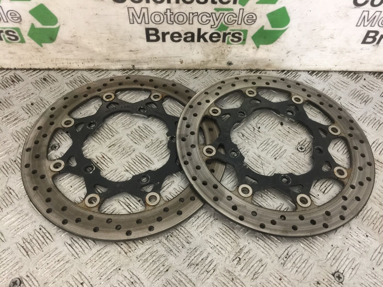 SUZUKI GSR600 GSR 600 FRONT BRAKE DISCS  YEAR 2006-2010 (STOCK 807)