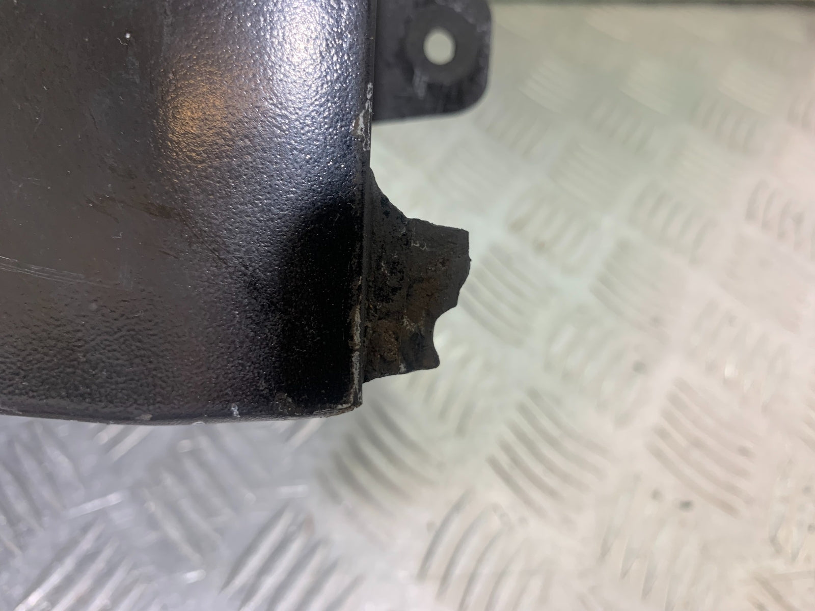 KAWASAKI ZZR1100 D FRONT MUDGUARD  YEAR 1993-2001 (CMB1164)