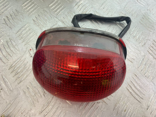 TRIUMPH 955i SPRINT ST REAR LIGHT  YEAR 1999-2004 (CMB1124)