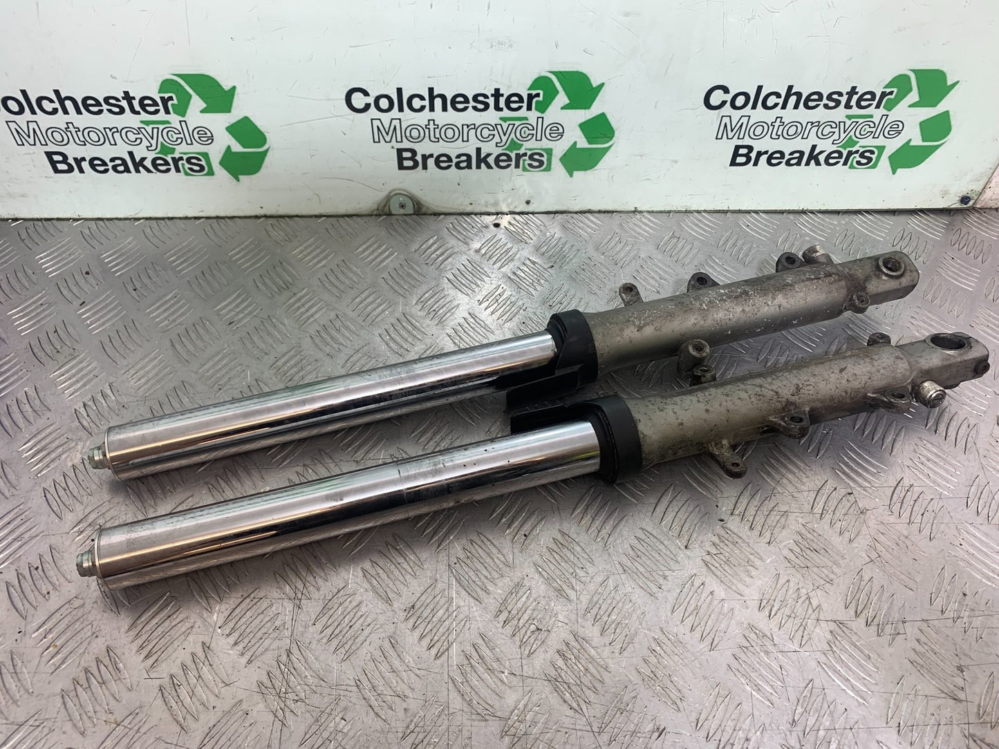 YAMAHA YZF1000 THUNDERACE FORKS   YEAR 1997-2000 (CMB1204)