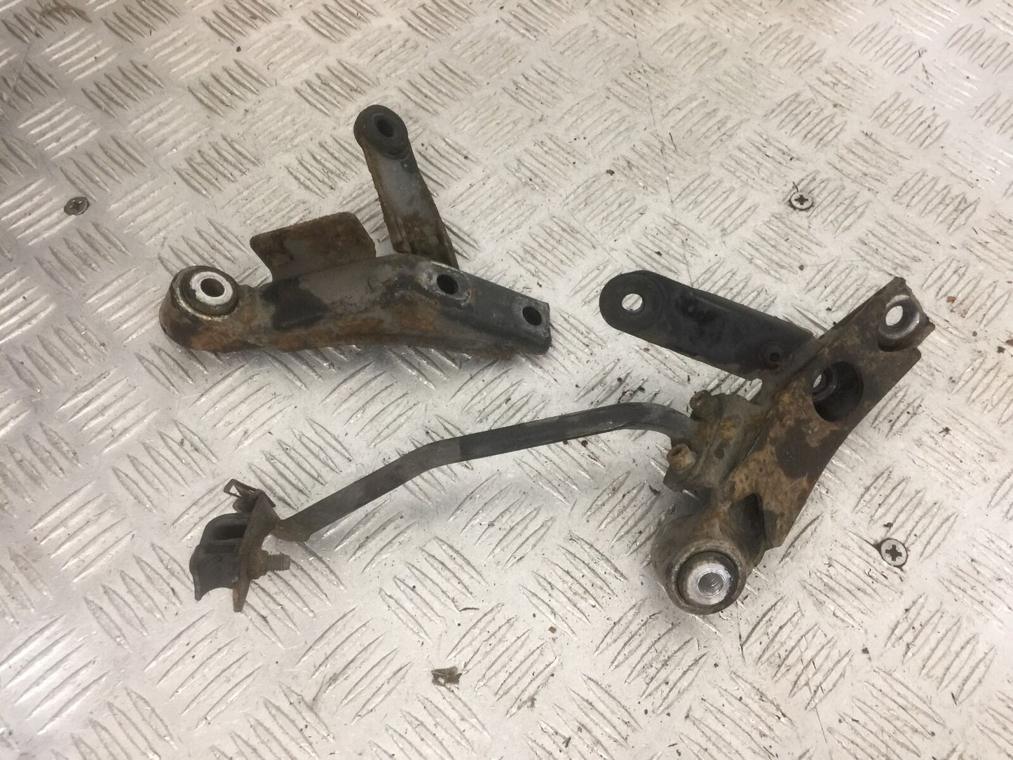 BMW K1200 RS K1200 RS BRACKETS  YEAR 2000 (STOCK 856)