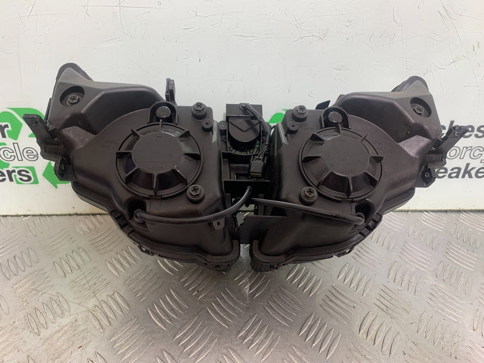 HONDA CBR1000 rr FIREBLADE HEADLIGHT YEAR 2012-2016 (CMB1198)