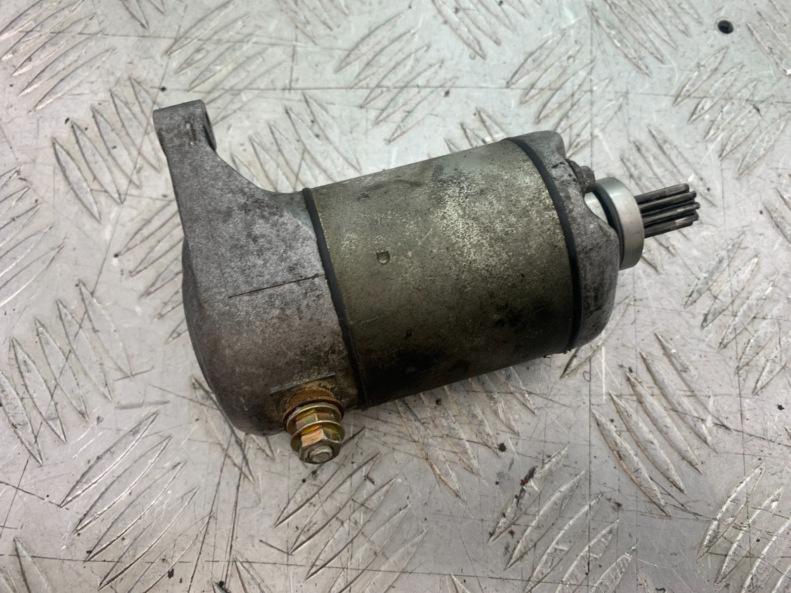 YAMAHA YZF1000 THUNDERACE STARTER MOTOR  YEAR 1997-2000 (CMB1204)