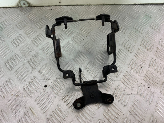 KAWASAKI KLR250 KLR 250 HEADLIGHT BRACKET  YEAR 1984-2001 (CMB1225)